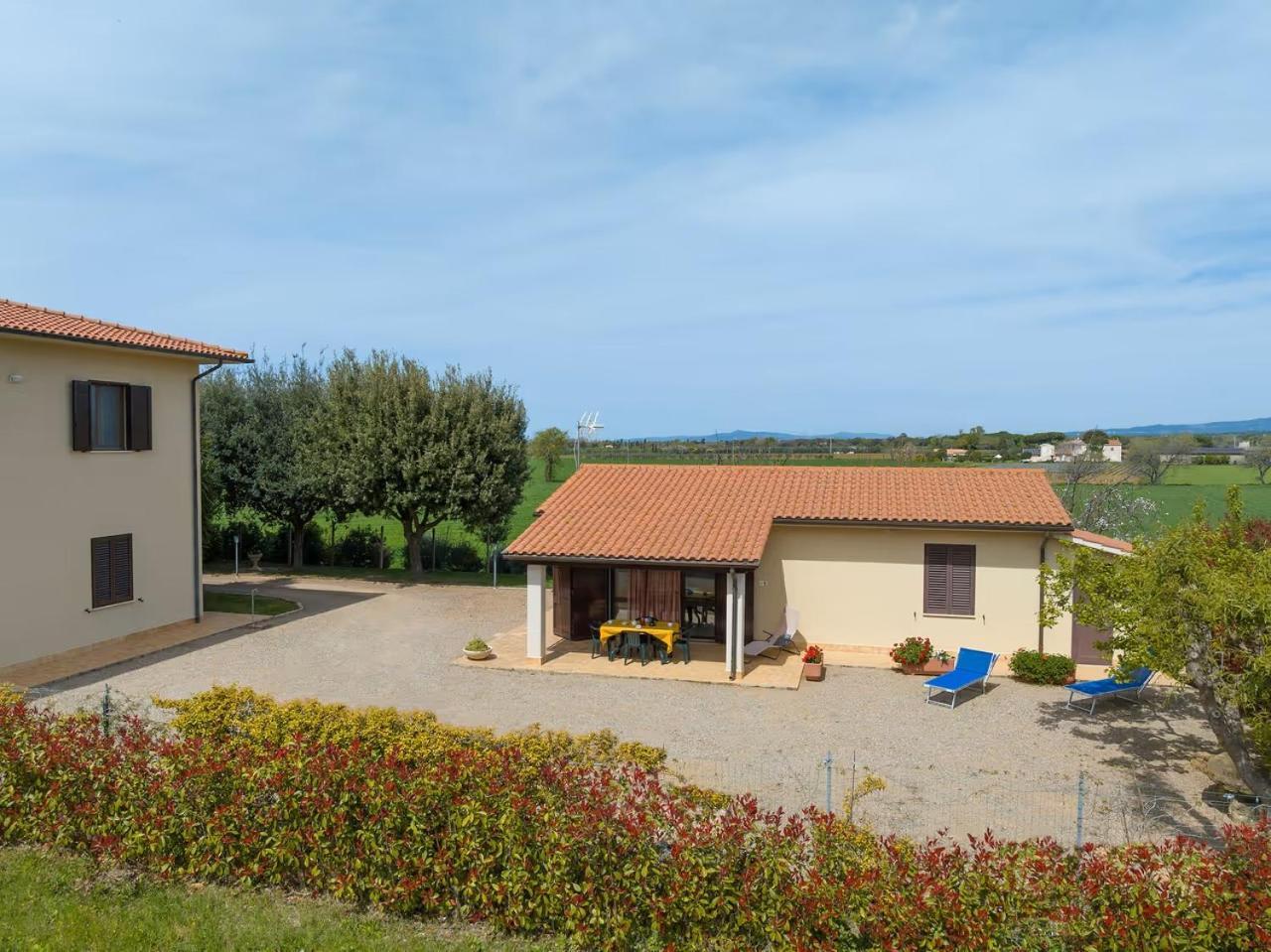 Agriturismo I Debbi Бибона Екстериор снимка