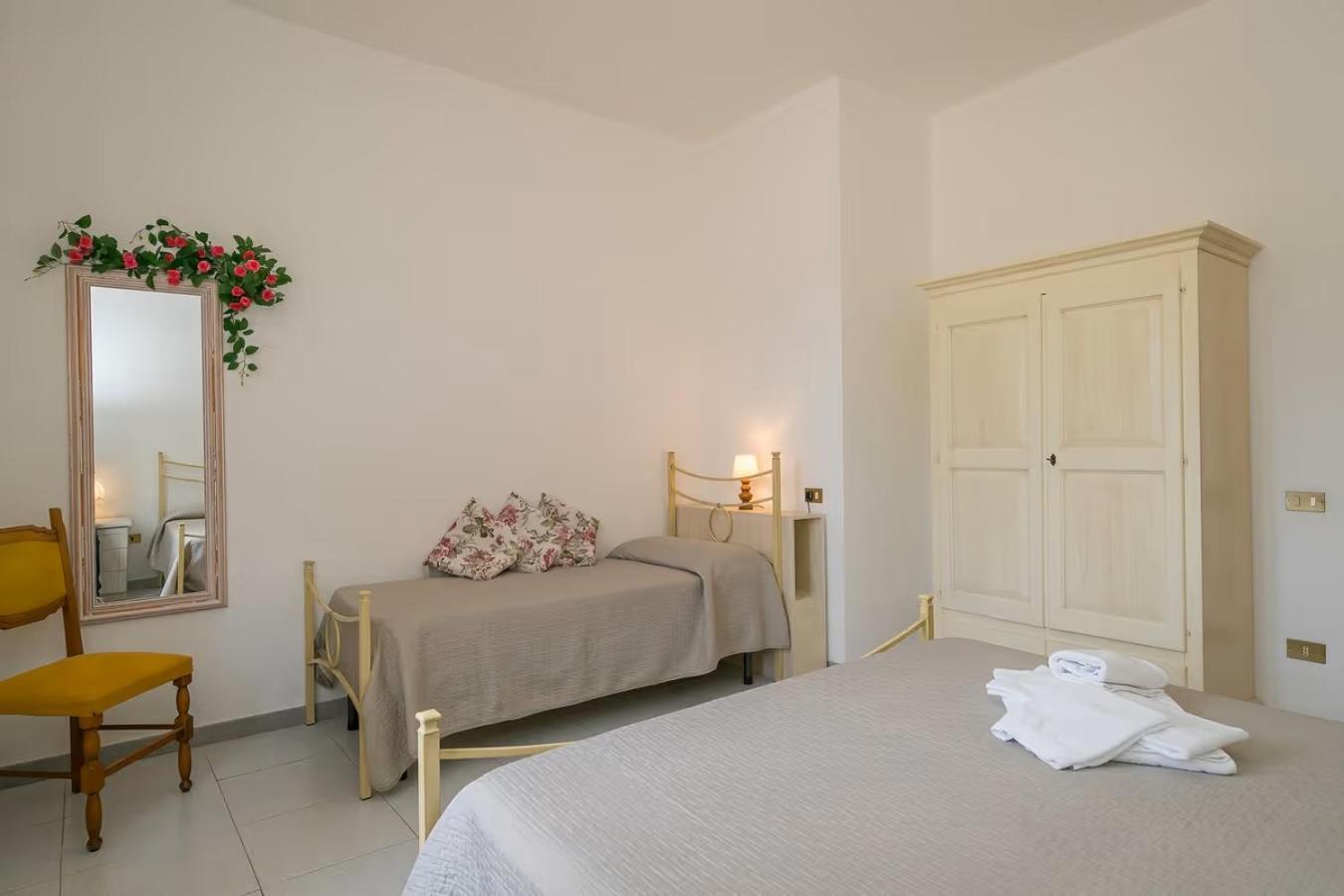 Agriturismo I Debbi Бибона Екстериор снимка